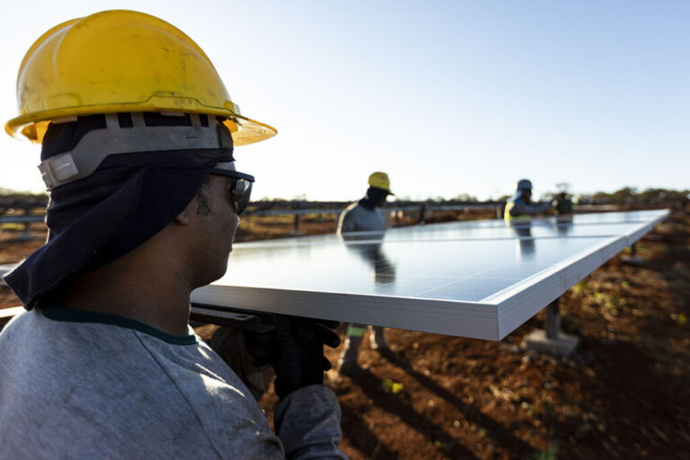 Degradação dos módulos solares: o que esperar ao longo dos anos?