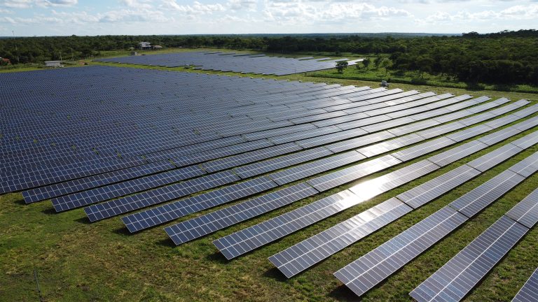 Energia Solar no setor público: avanços, oportunidades e a importância da gestão profissional